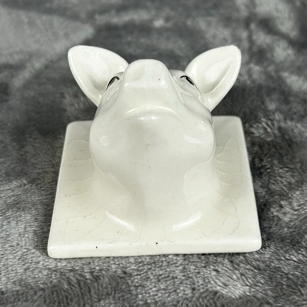 Vintage White Ceramic Pig Head Dish Towel Apron Holder Hanger Wall Mount Farm